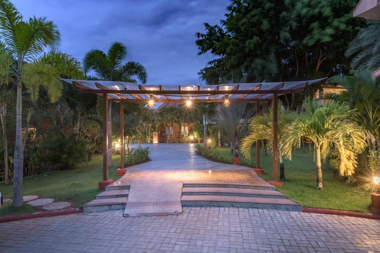 Club Mahindra Poovar 4*,  Indien